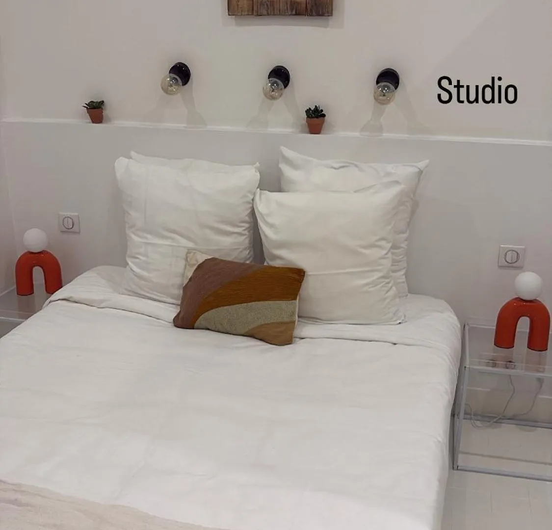 Sainte Apartments Marsella