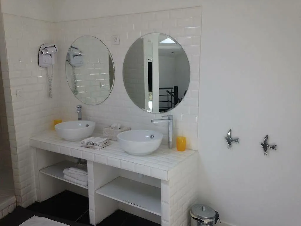 Sainte Apartments Marsella